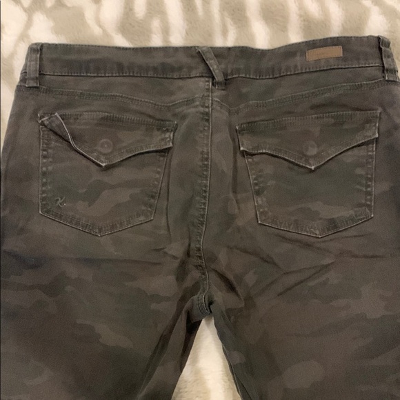 Kut from the Kloth Green Skinny Jeans with Rich Color - Picture 5 of 7